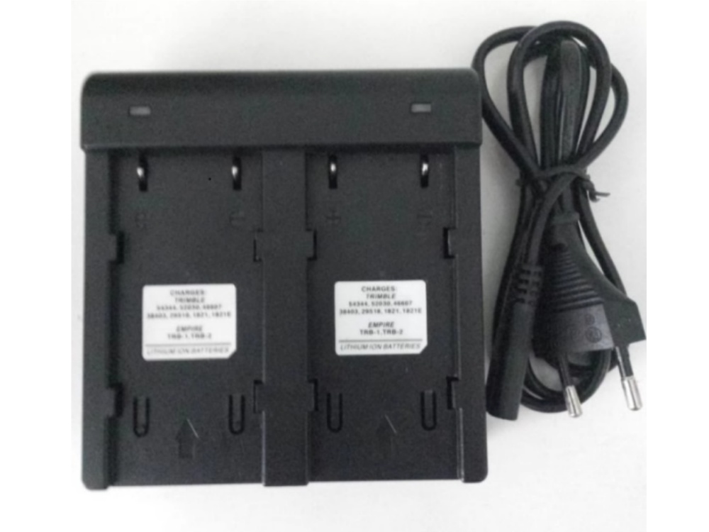 Caricabatterie CHCNAV BC-30D